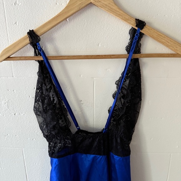 La Vie en Rose Electric Blue Satin Slip Dress with Black Lace - Picture 7 of 9
